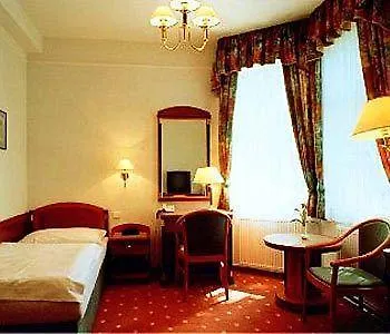 Jadran Hotel