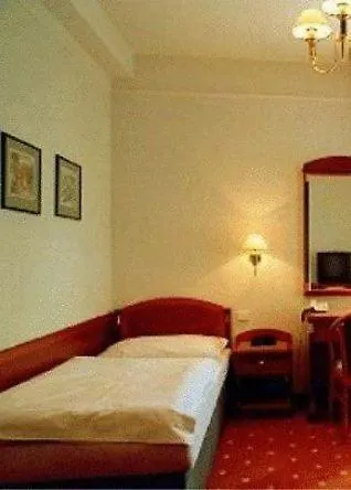 Jadran Hotel