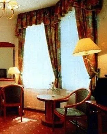 Hotel Jadran 3*
